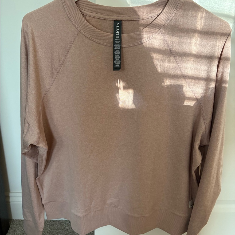 Vuori Long Sleeve Halo Crew